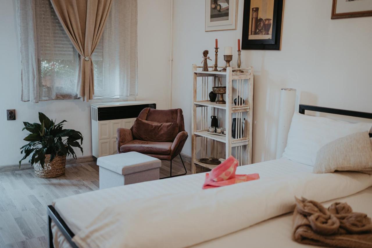 Studio Eroilor Leilighet Cluj-Napoca Eksteriør bilde